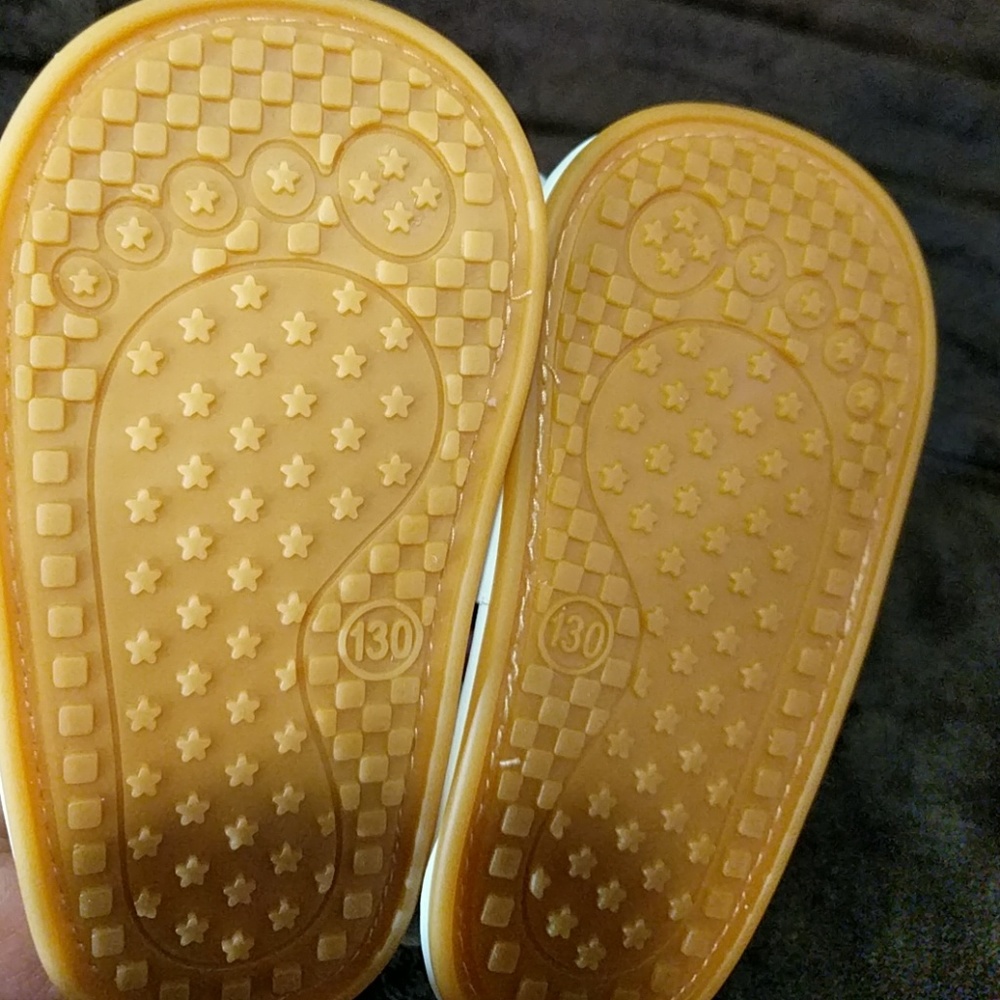 Shoes - Picture 3 of 3